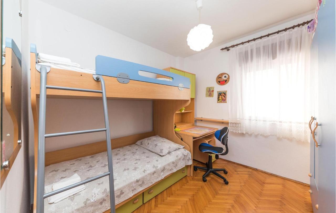 Beautiful Apartment In Trogir With Wifi Exterior photo